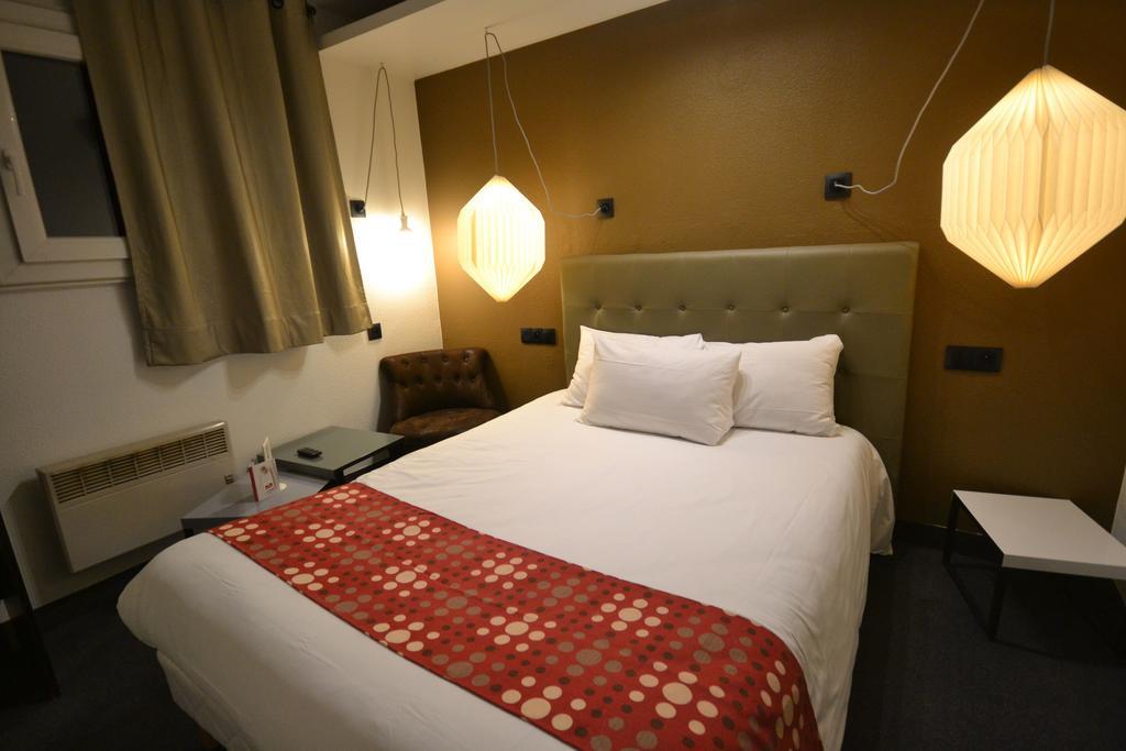 Brit Hotel - Montsoult La Croix Verte Baillet-en-France Экстерьер фото